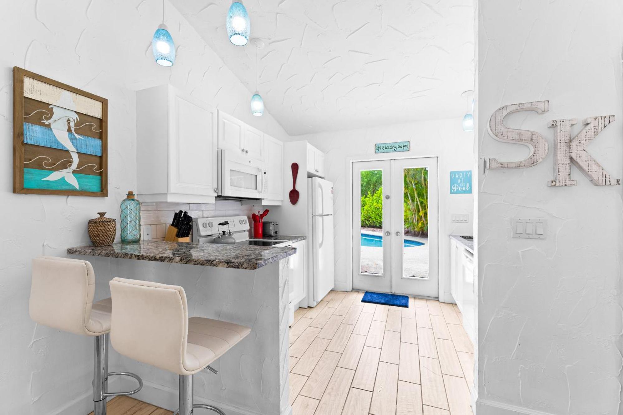 Crescent Beach Villas Siesta Key Exterior photo